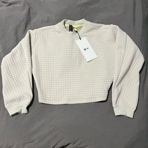 Lululemon lab Textured Grid Cropped Pullover - Picture 6 of 7